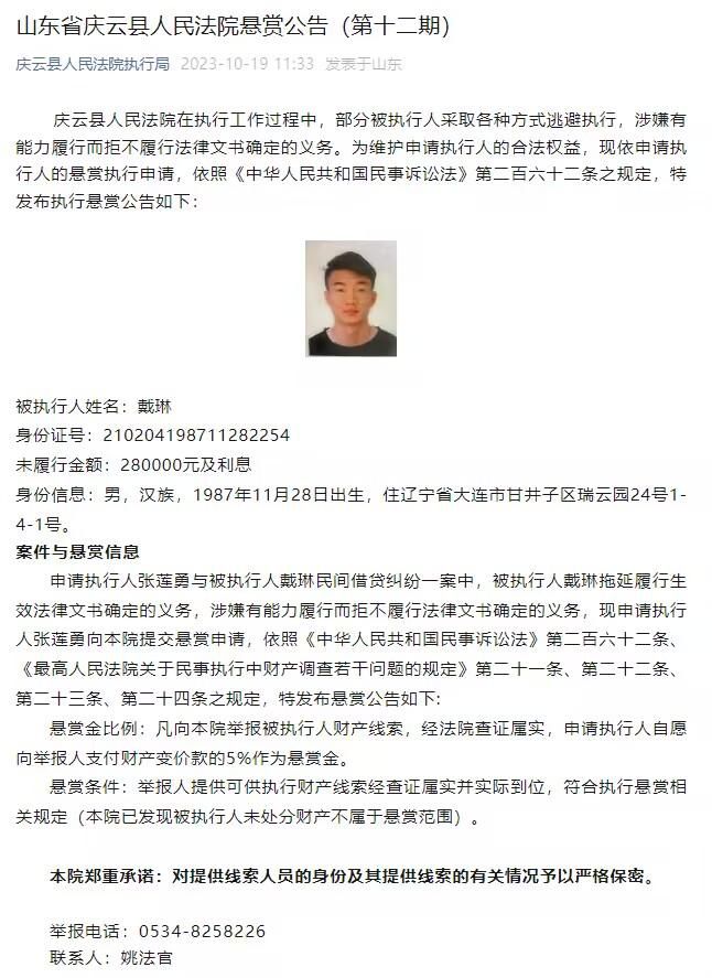 有外媒评论称温子仁将色彩带进了DC宇宙，从此施耐德的;暗黑不再是统治整个DC宇宙的唯一风格了